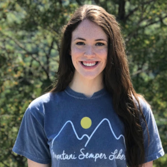 Meet your Posher, Holly - Picture 1 of 1